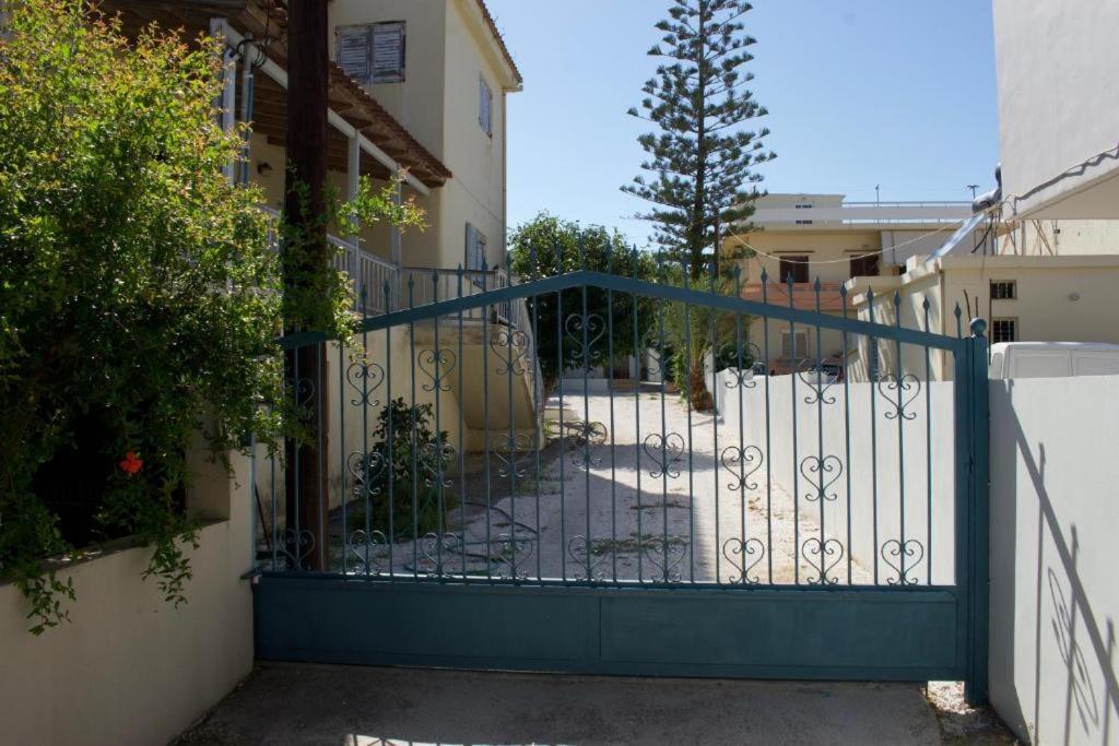 Stamatias Home, Fully Equipped Cottage 5 Minutes From The Sea La Canea Exterior foto